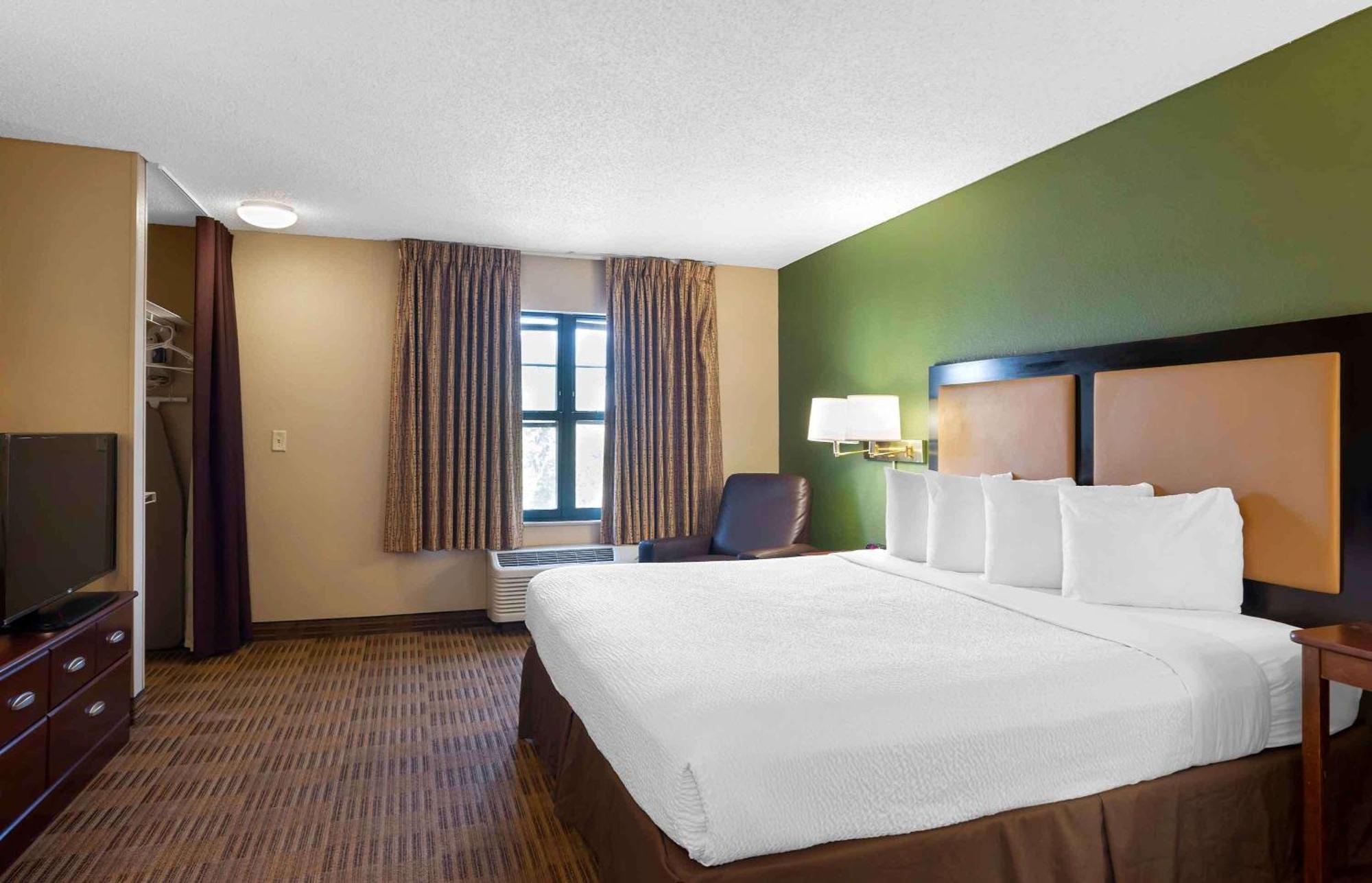 Extended Stay America Select Suites - Chicago - Hanover Park Eksteriør bilde
