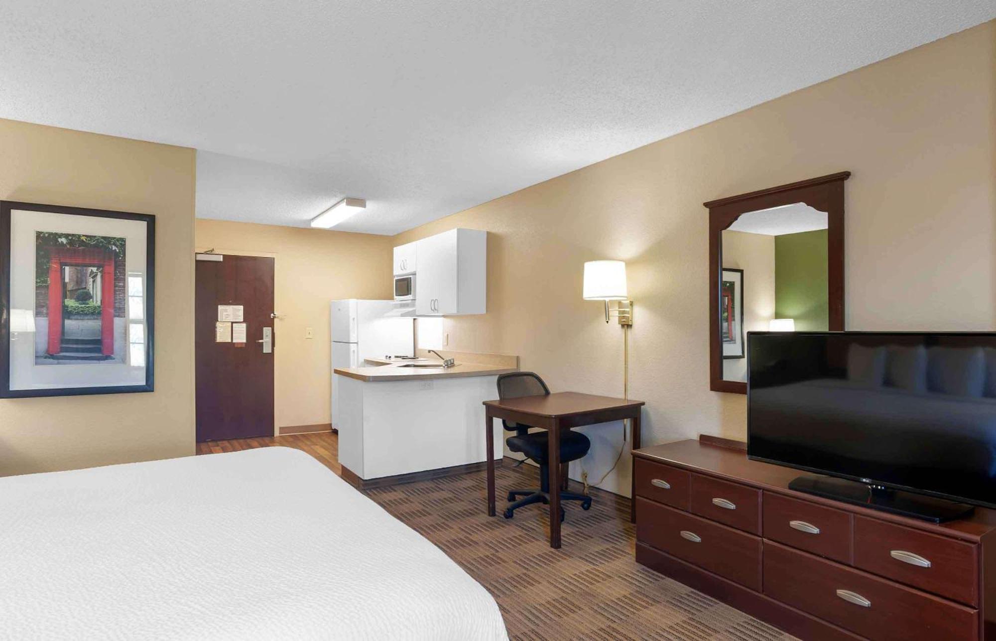 Extended Stay America Select Suites - Chicago - Hanover Park Eksteriør bilde